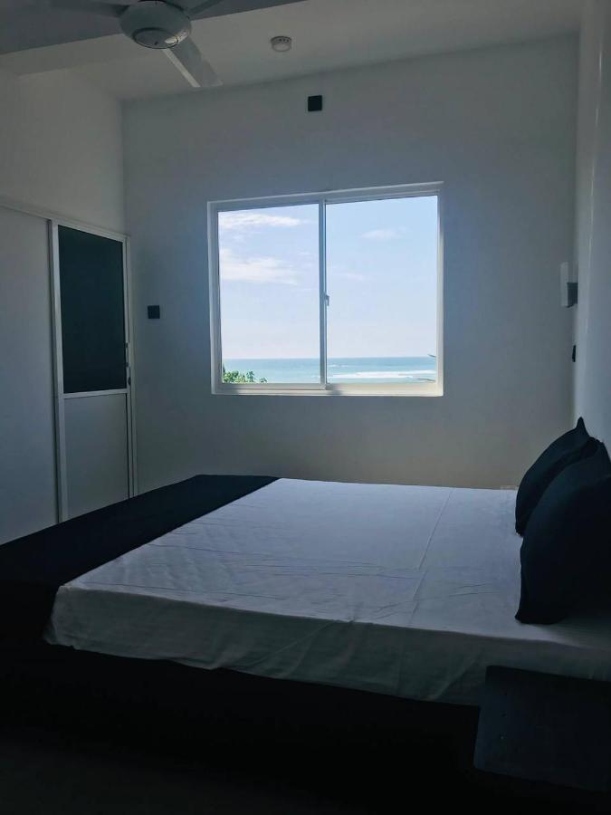The Reef Weligama Hotel Bagian luar foto