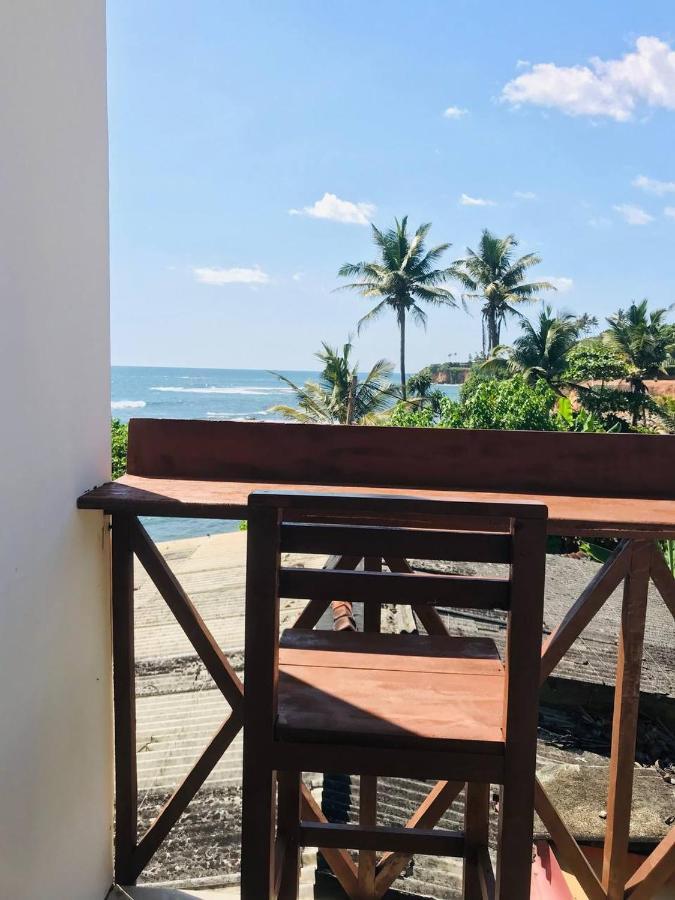 The Reef Weligama Hotel Bagian luar foto