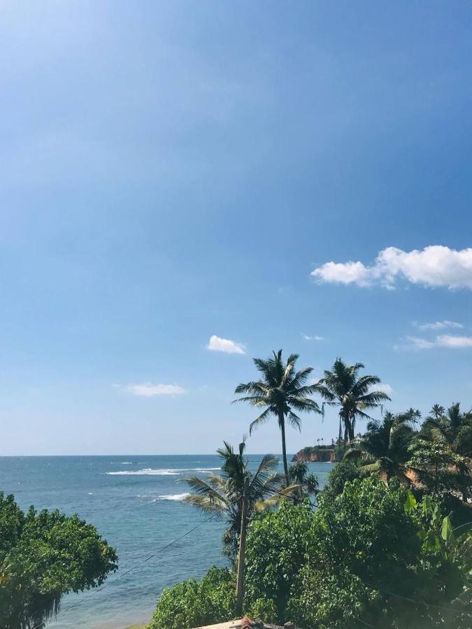 The Reef Weligama Hotel Bagian luar foto